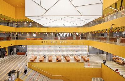 《女神异闻录4：重制版》上架Steam 使用D加密技术